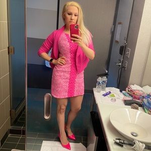 Meet your Posher, Monica